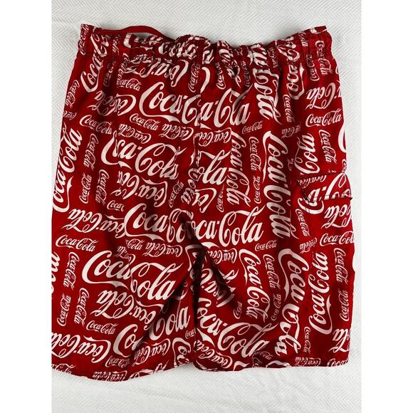 Coca-Cola Men's Red All Over Print Shorts Size 34 100% Polyester - Picture 2 of 5